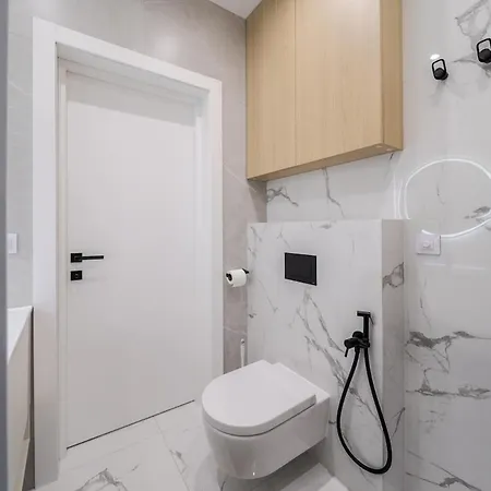 Apartmán сучасна з панорамним видом у львові